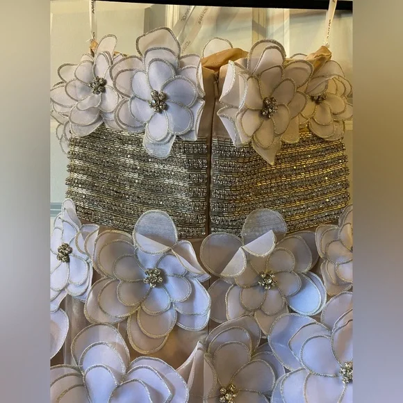 Jovani white strapless flowers dress with crystals. Brand new sz 4. Over $799 Prom